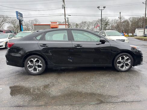 Used 2019 Kia Forte LXS FWD image 8