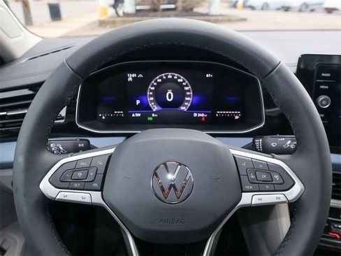 New 2026 Volkswagen Jetta SE image 21