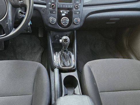 Used 2012 Kia Forte EX FWD image 8