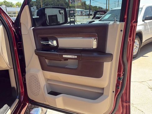 Used 2018 RAM 2500 Laramie AWD/4WD image 15