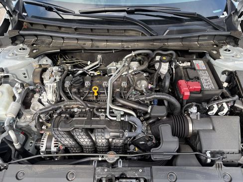 Used 2026 Nissan Altima 2.5 SV FWD image 32