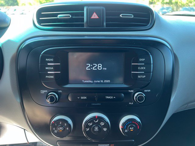Used 2019 Kia Soul FWD image 24
