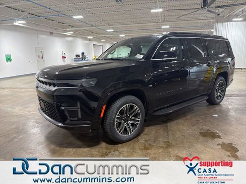 New 2026 Jeep Grand Wagoneer L 4WD image 1