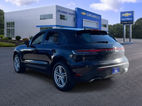 Used 2025 Porsche Macan image 4