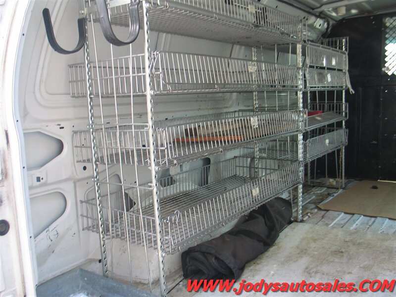 Used 2000 Ford E-250 and Econoline 250 RWD image 15