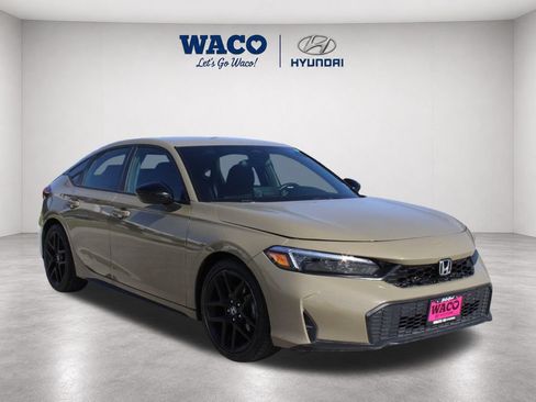 Used 2025 Honda Civic Sport image 1