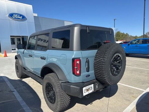 Certified 2023 Ford Bronco Wildtrak image 9