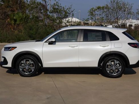 New 2026 Honda HR-V LX image 5