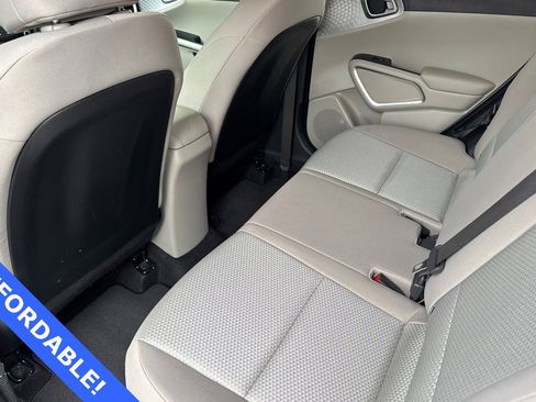 Used 2021 Kia Soul LX image 13