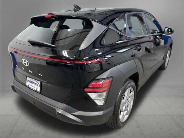 Used 2025 Hyundai Kona SE FWD image 5