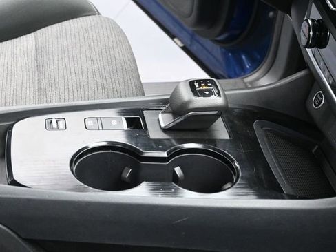 Used 2023 Nissan Rogue SV image 36