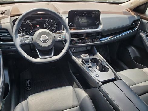 Certified 2023 Nissan Rogue SL w/ SL Premium Package FWD image 16