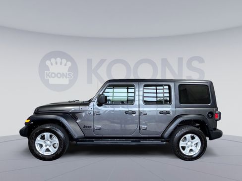 Used 2023 Jeep Wrangler Unlimited Sport AWD/4WD image 2