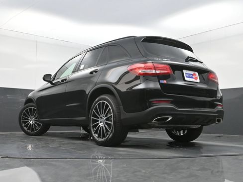 Used 2016 Mercedes-Benz GLC 300 image 24