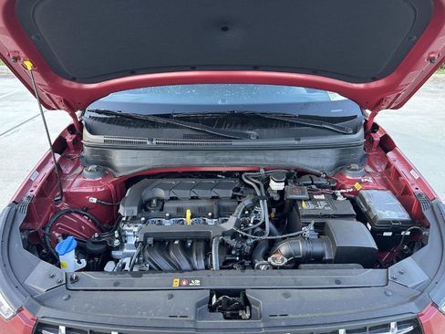 New 2025 Hyundai Venue Limited image 32