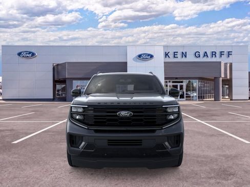 New 2026 Ford Expedition Max Platinum w/ Stealth Appearance Package AWD/4WD image 9