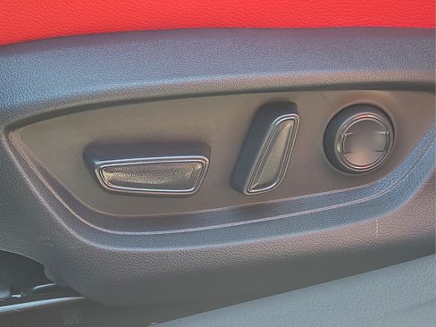 New 2026 Toyota Camry XSE FWD image 19
