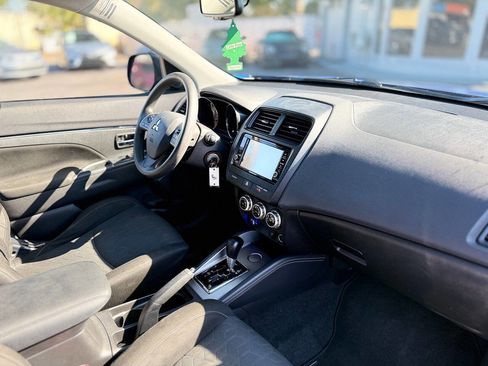 Used 2021 Mitsubishi Outlander Sport FWD image 21