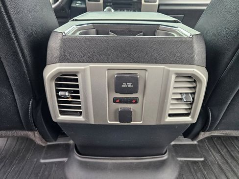 Used 2015 Ford F150 Lariat w/ Equipment Group 502A Luxury image 15