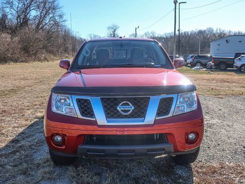 Used 2018 Nissan Frontier PRO-4X image 6