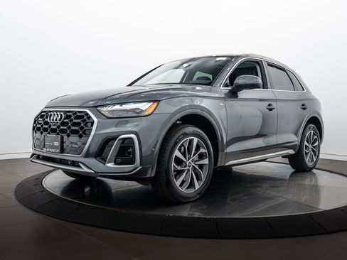 Certified 2023 Audi Q5 2.0T Prestige w/ Prestige Package AWD/4WD image 6