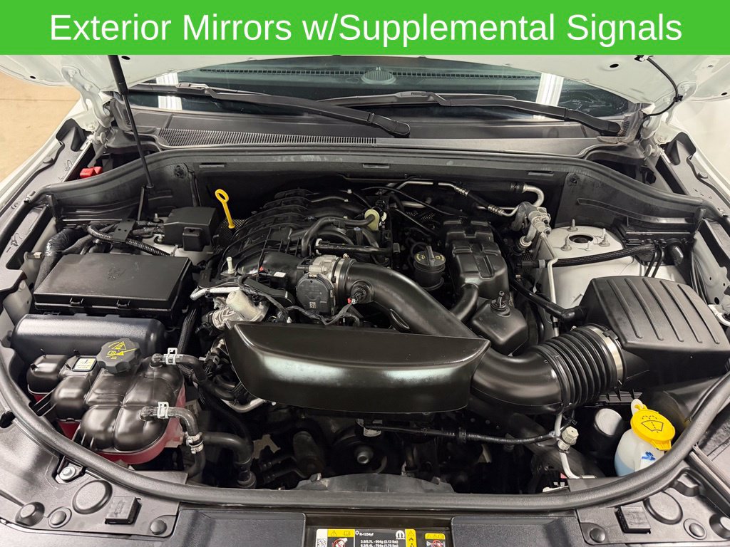 Used 2025 Dodge Durango GT AWD/4WD image 43