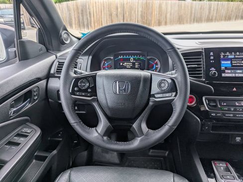 Used 2020 Honda Passport Touring image 16