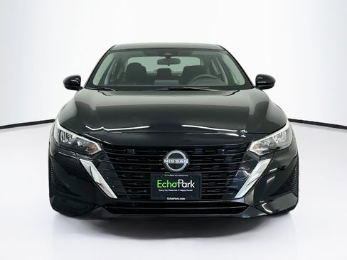 Used 2024 Nissan Sentra SV w/ All-Weather Package FWD image 2
