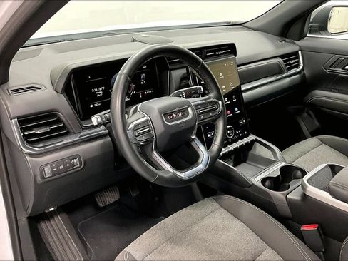 Used 2025 GMC Terrain Elevation FWD image 16