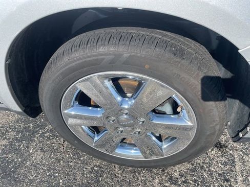 Used 2014 Dodge Journey Limited w/ Sun/Sound & Wheel Group FWD image 18