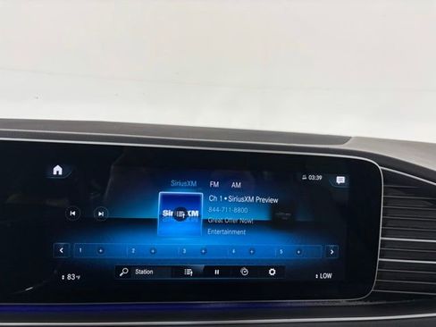 Used 2022 Mercedes-Benz GLS 450 4MATIC image 15