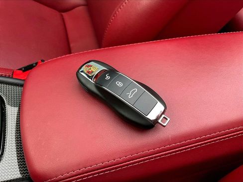 Used 2018 Porsche 911 Turbo AWD/4WD image 33