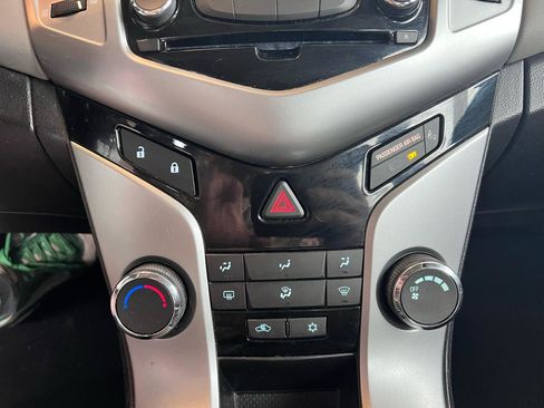 Used 2012 Chevrolet Cruze LS w/ Connectivity Package image 14
