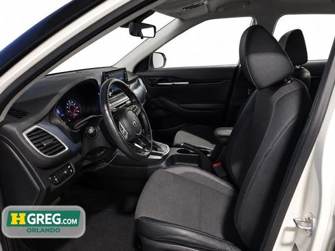 Used 2021 Kia Seltos S FWD image 8