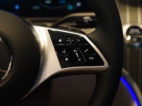 New 2026 Mercedes-Benz C 300 4MATIC Sedan image 20