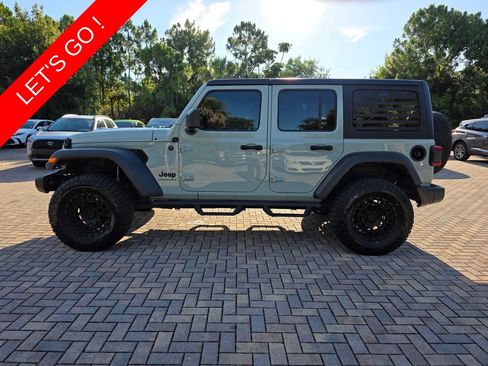 Used 2024 Jeep Wrangler Unlimited Sport AWD/4WD image 8