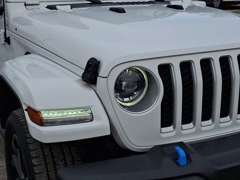 Used 2023 Jeep Wrangler Unlimited Sahara w/ Cold Weather Group image 10