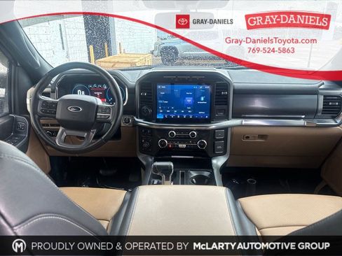 Used 2022 Ford F150 Lariat w/ Trailer Tow Package image 28