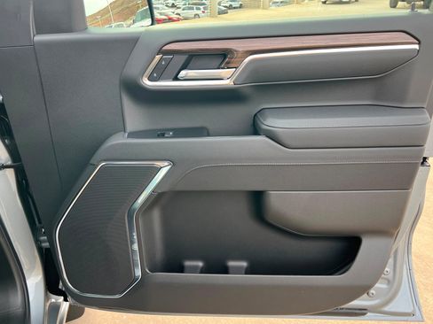 New 2026 Chevrolet Silverado 1500 LT w/ Z71 Off-Road Package image 23