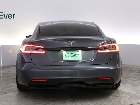 Used 2022 Tesla Model S AWD/4WD image 15