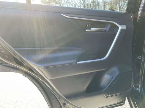 Used 2024 Toyota RAV4 XLE image 15