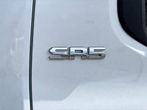 Used 2024 Toyota Tacoma SR5 image 29