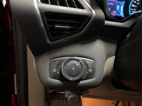 Used 2013 Ford C-MAX SE w/ Winter Pkg image 35