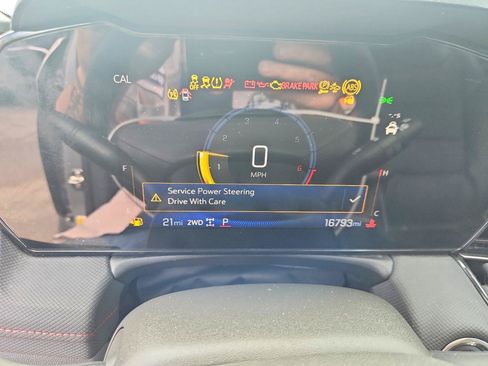 Used 2026 Chevrolet TrailBlazer RS w/ Convenience Package AWD/4WD image 8