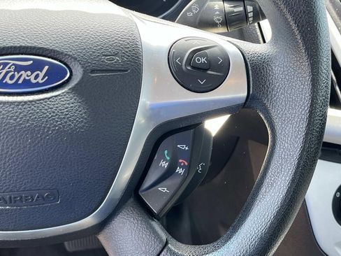 Used 2013 Ford Focus SE FWD image 28