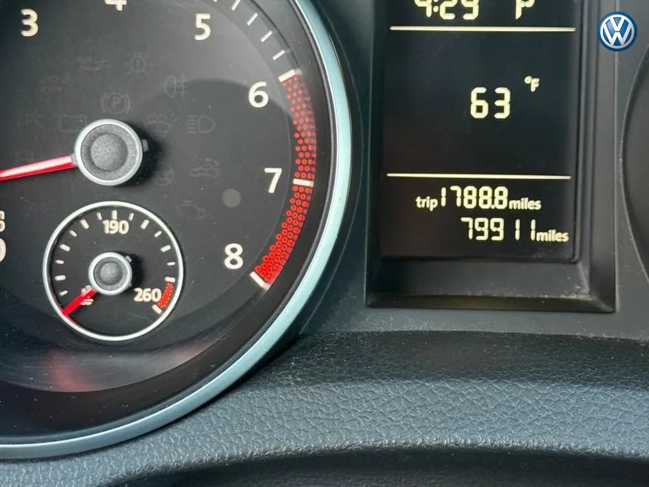 Used 2010 Volkswagen Jetta S FWD image 17