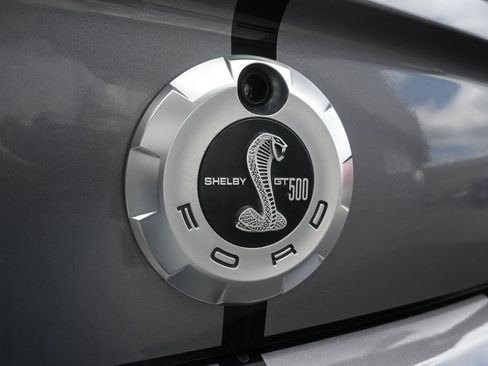 Used 2007 Ford Mustang Shelby GT500 RWD image 13