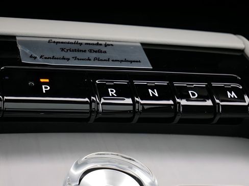 Used 2025 Lincoln Navigator Reserve image 25