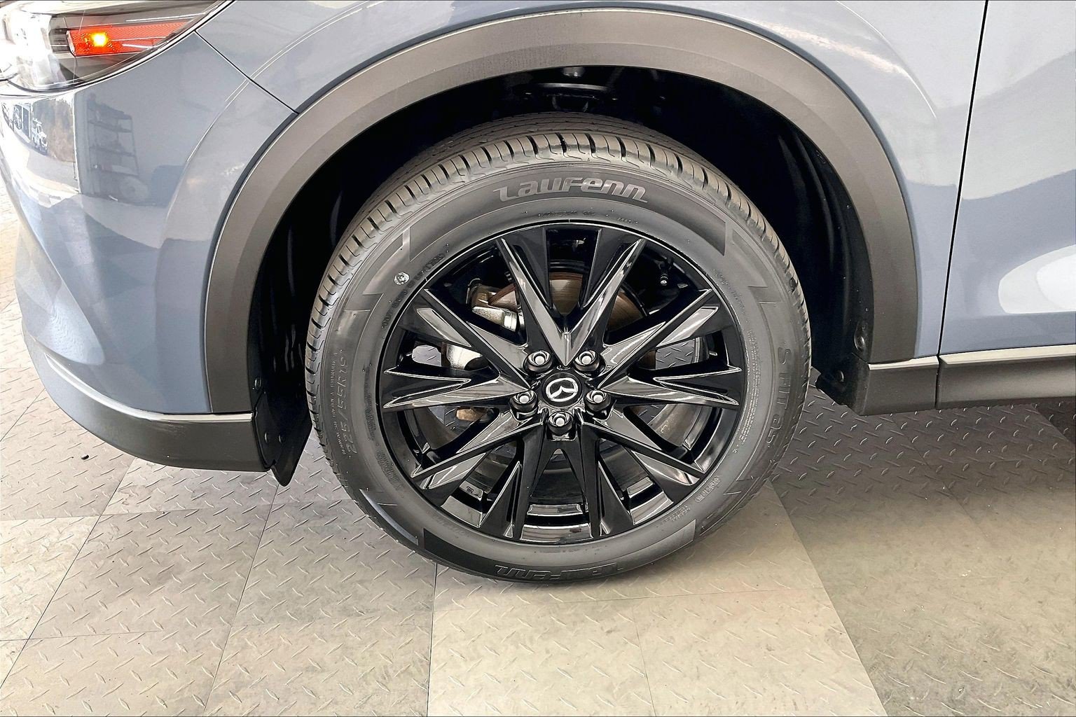 Used 2025 MAZDA CX-5 Carbon Edition AWD/4WD image 8