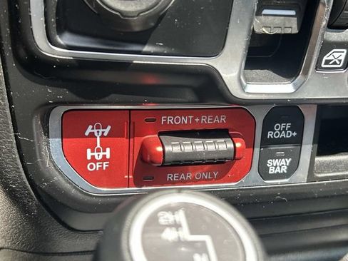 Used 2021 Jeep Wrangler Unlimited Rubicon AWD/4WD image 28